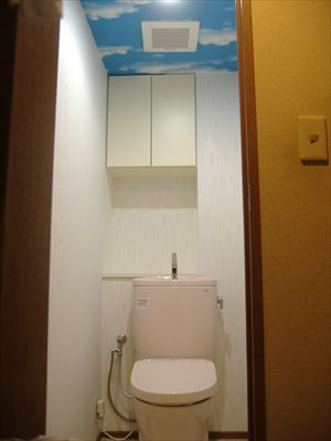 アクセントクロスを天井に